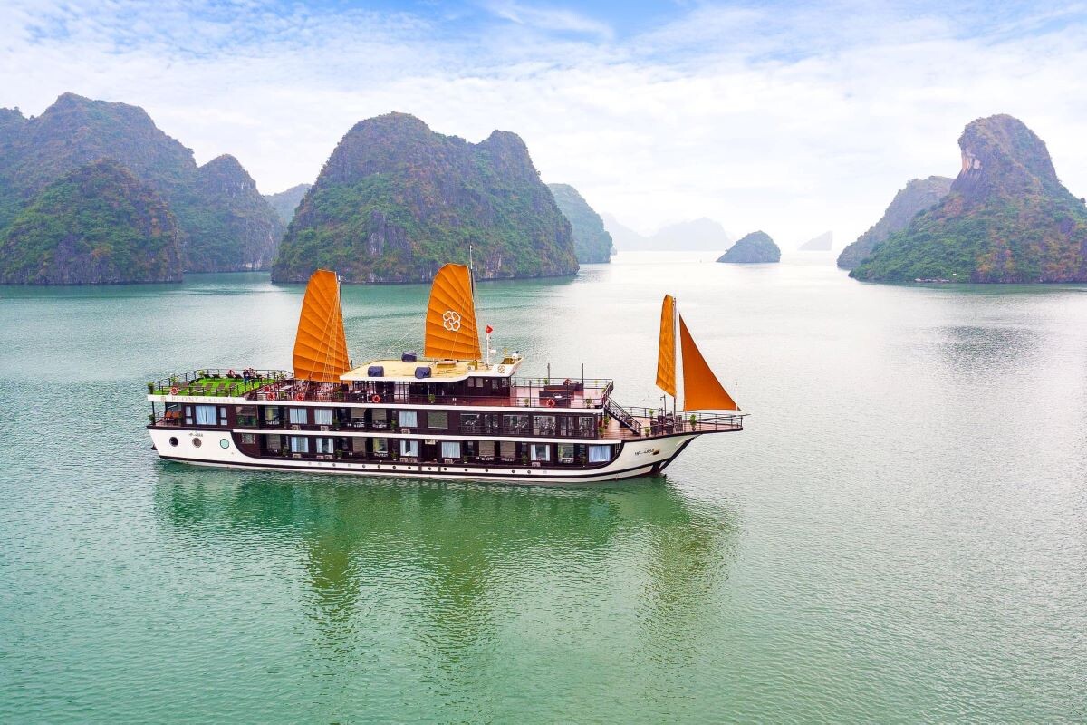 Peony Cruise 2D1N