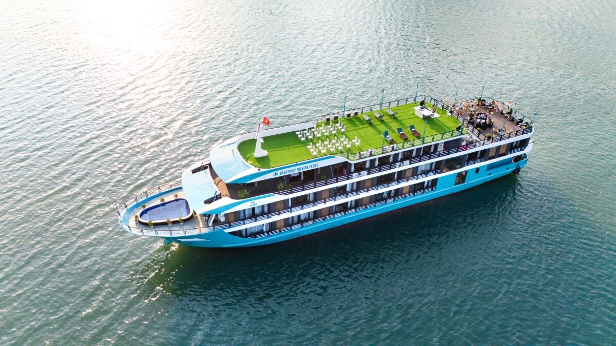 Dragon Bay Premium Cruise 3D2N
