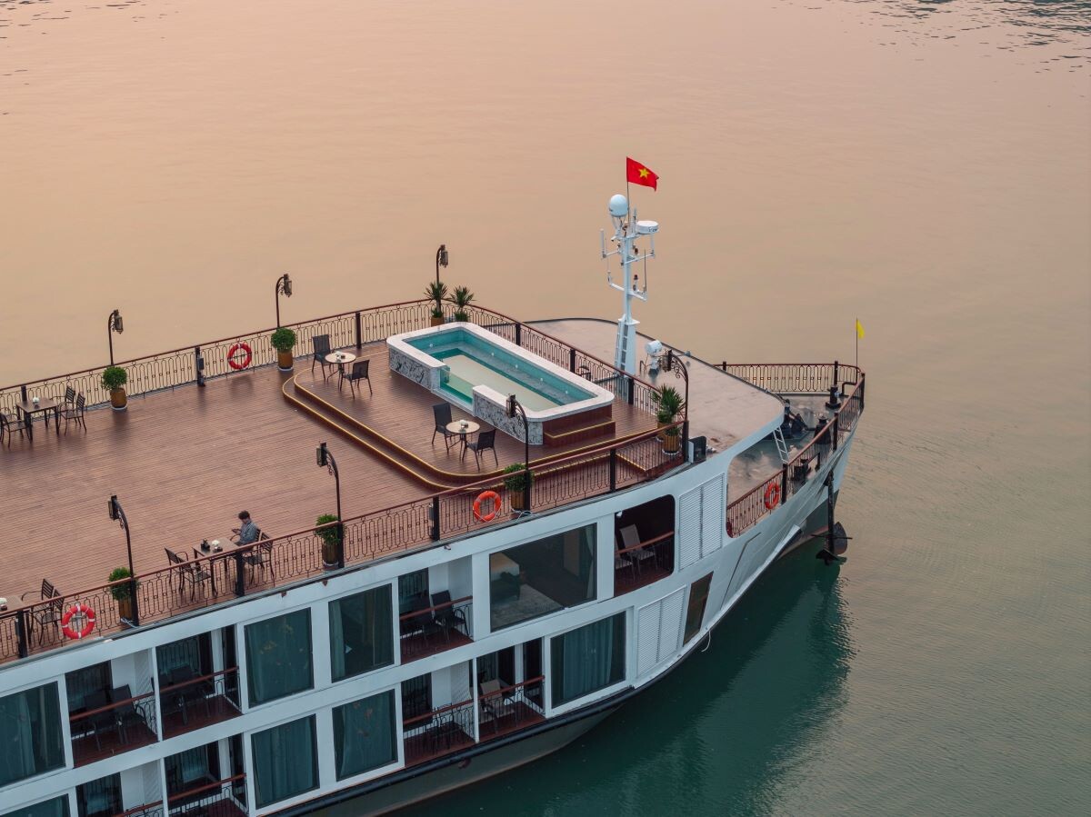 Indochine Grand Cruise 2D1N