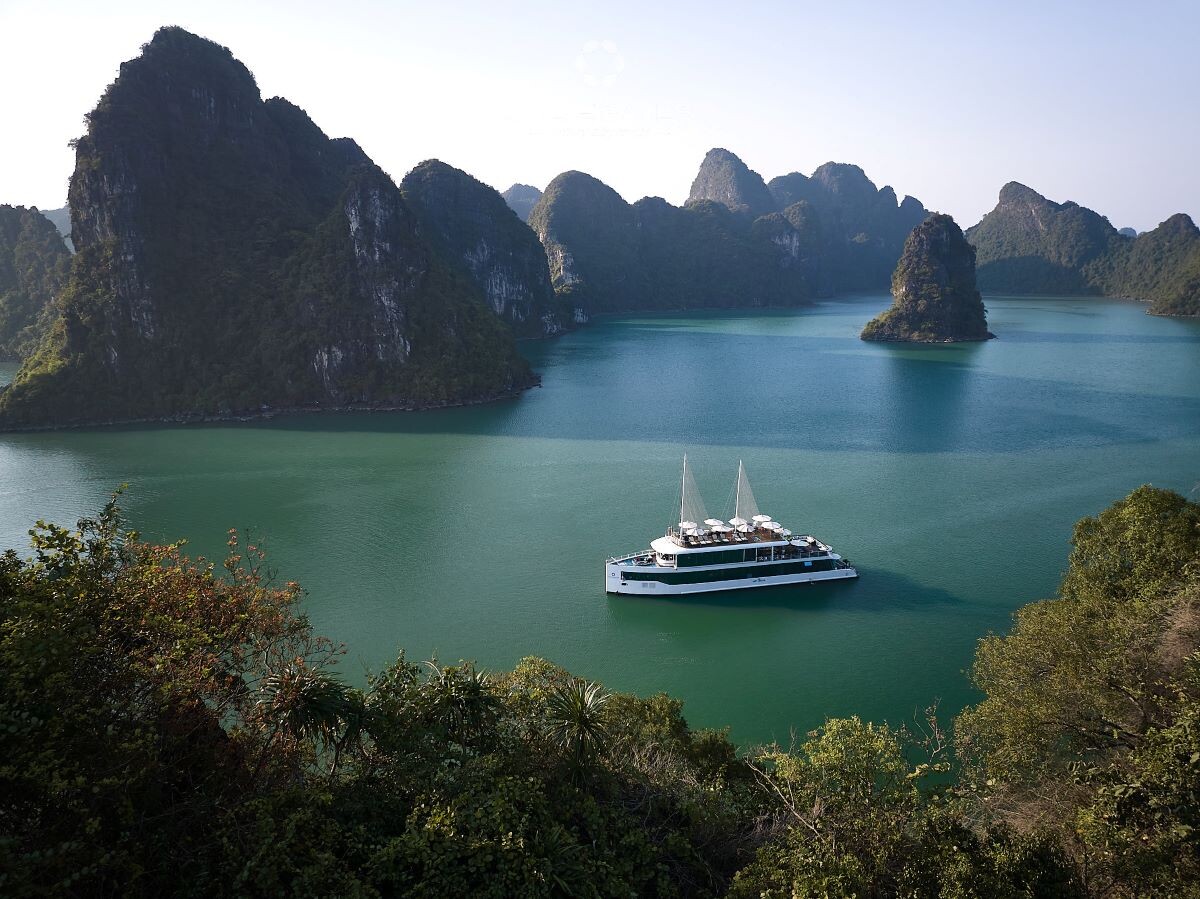 Jade Sails Day Cruise | Lan Ha Bay